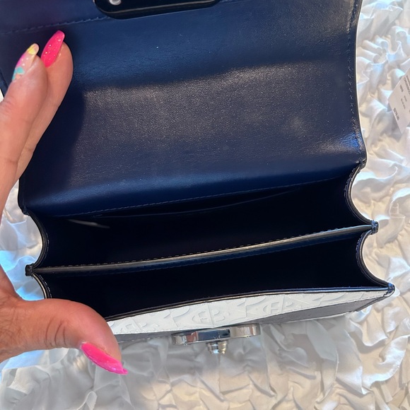 HENRI BENDEL • Warren Street Micro Body Bag • White Navy • - Picture 4 of 15